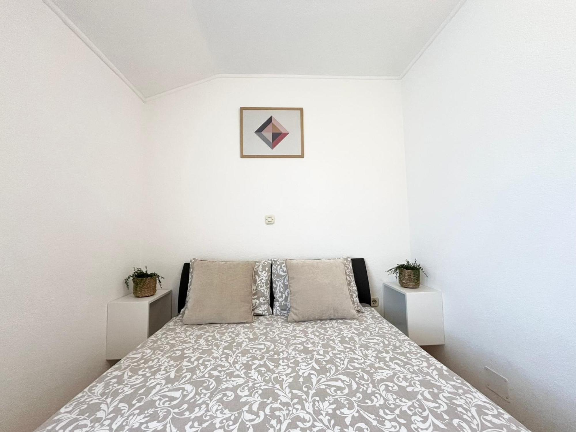 Apartments Contessa Новиград Екстериор снимка